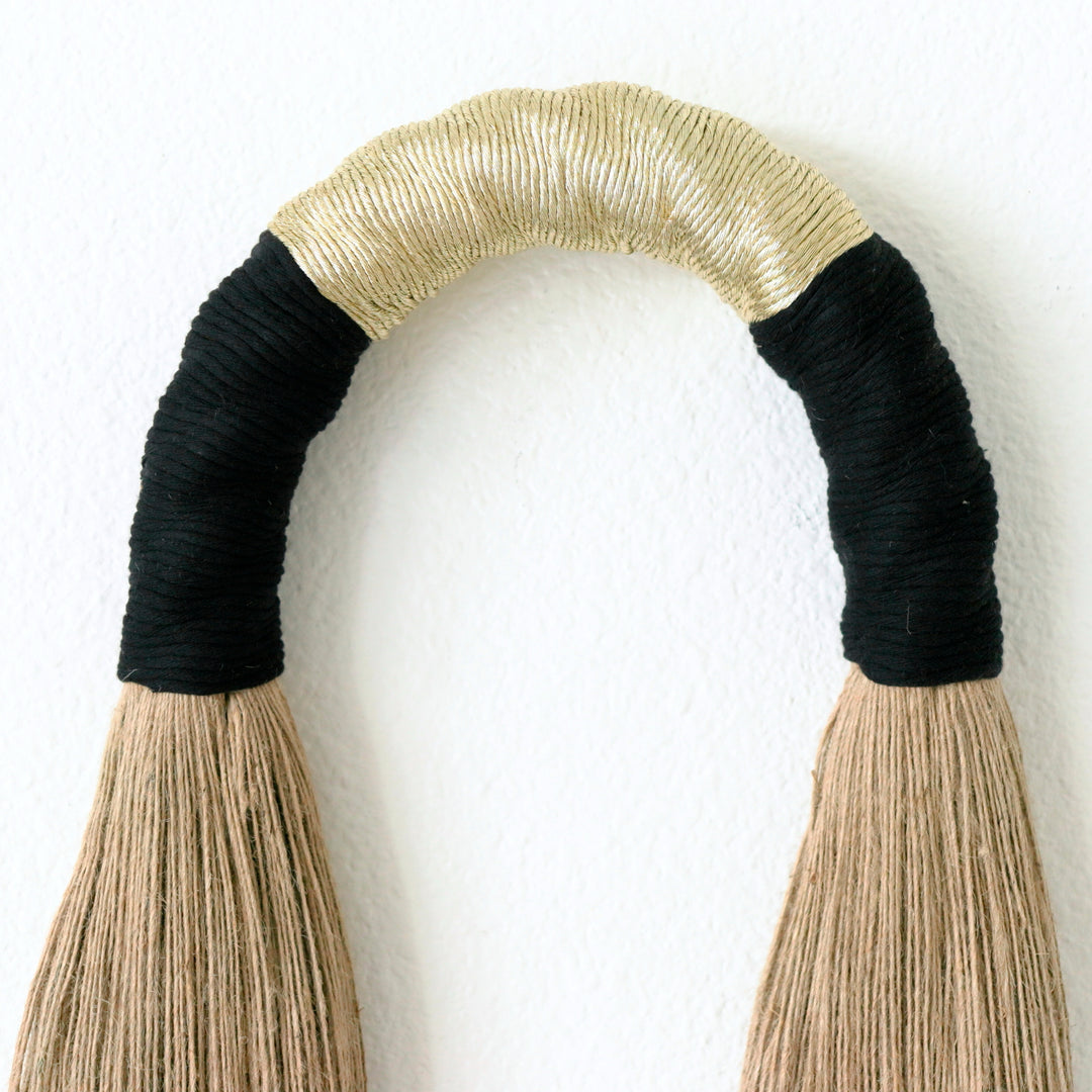 Timeless beauty - Jute arch with gold Unique jute arch, rope arch with luxurious black and gold accents, handcrafted for distinctive decor - Yashi Designs