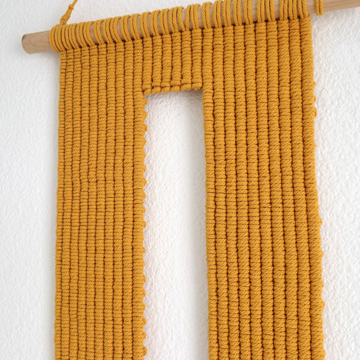 Keyhole – Sculptural Macramé Wall Hanging