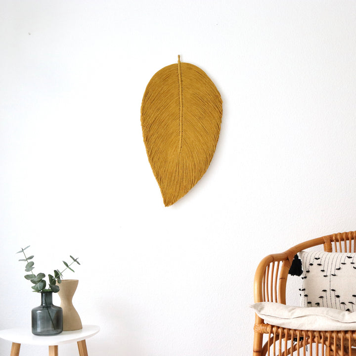Leaf – Botanical Macrame Wall Sculpture