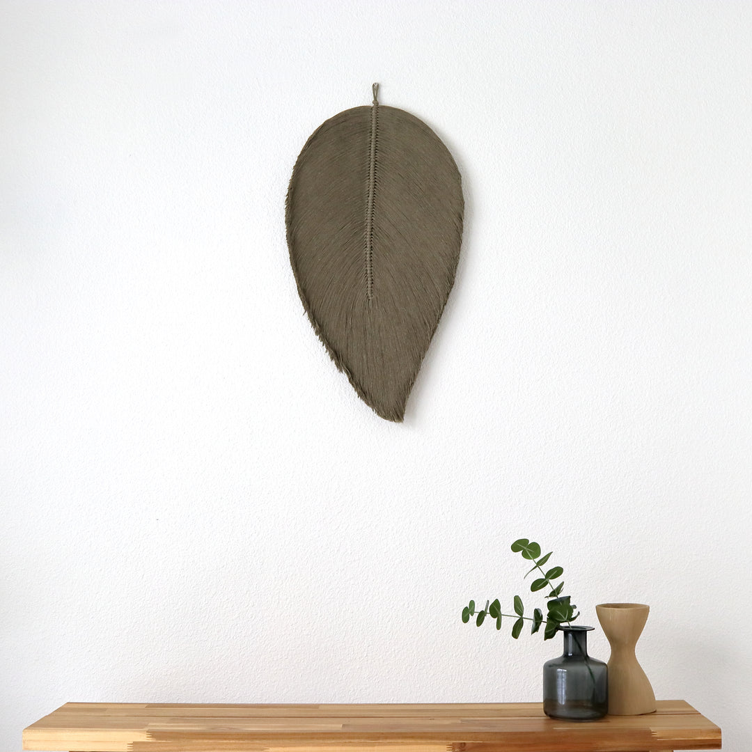 Leaf – Botanical Macrame Wall Sculpture