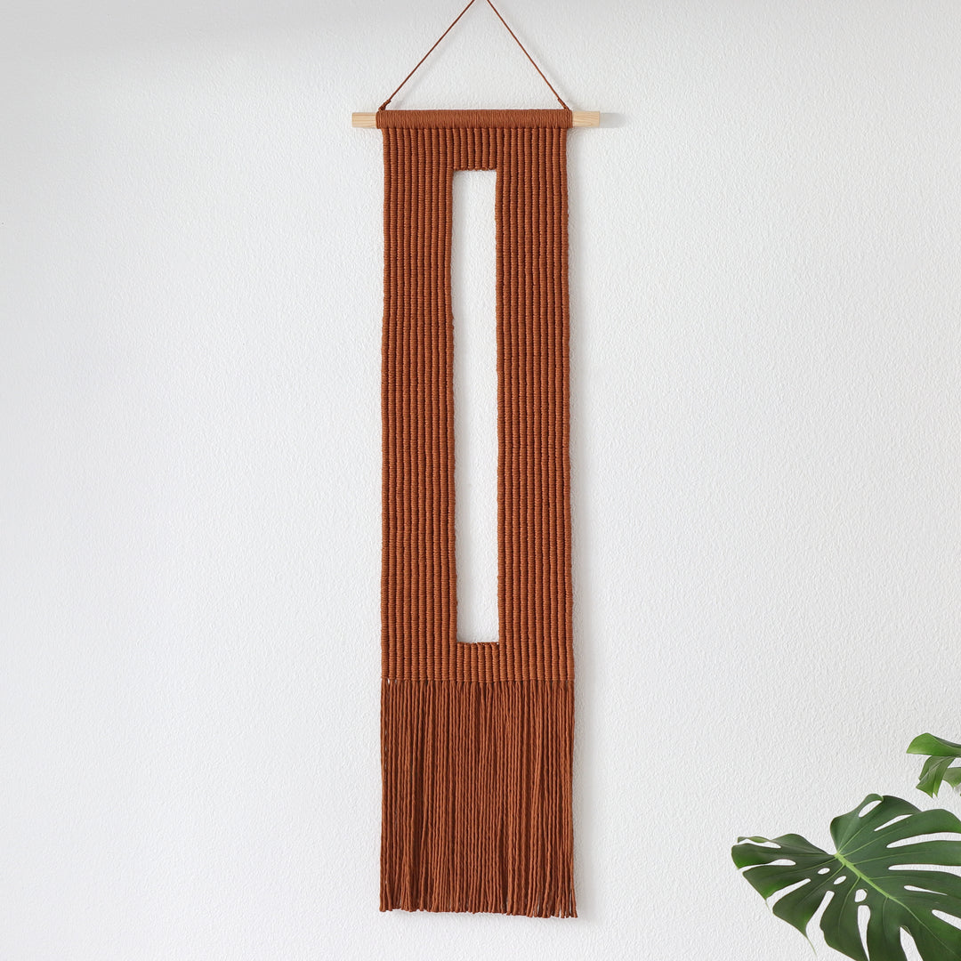 Keyhole – Sculptural Macramé Wall Hanging
