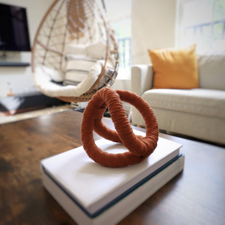 Infinity Knot Table Sculpture