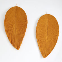Load image into Gallery viewer, Set of Giant Leaf in Golden Mustard
