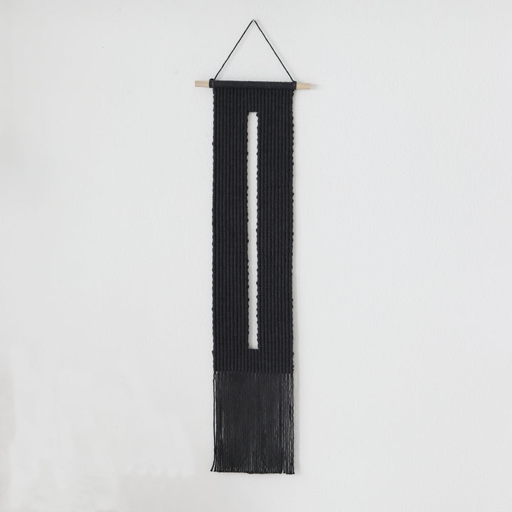 Macrame Wall Hanging Landscape- Keyhole, Minimalist macrame wall hanging featuring a clean and elegant design with a contemporary look.
